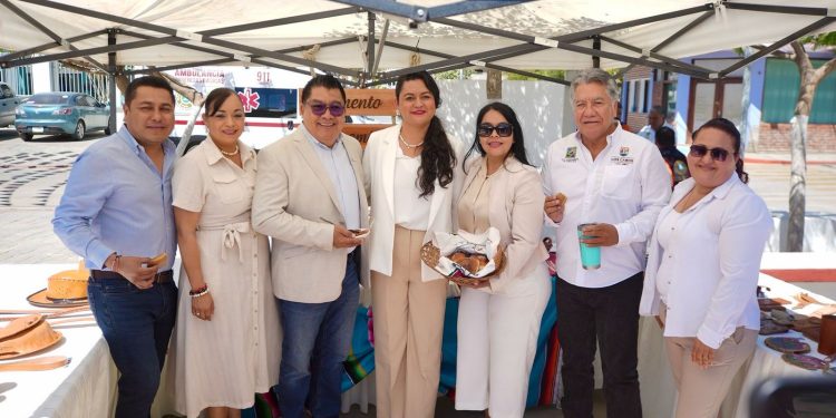 CELEBRA MIRAFLORES SU 39 ANIVERSARIO COMO DELEGACIÓN MUNICIPAL