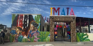 OFRECEN CORTES DE CABELLO GRATUITOS PARA COMUNIDAD INDÍGENA Y AFROMEXICANA EN CABO SAN LUCAS