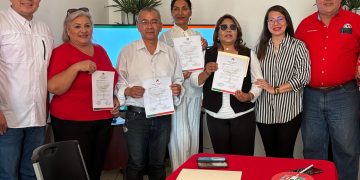 “SE TOMA PROTESTA A SECRETARÍAS QUE CONFORMARÁN LA NUEVA DIRIGENCIA DEL PRI LA PAZ”: VALERIA ROBLES RUÍZ, PRESIDENTA DEL COMITÉ MUNICIPAL DEL PRI LA PAZ