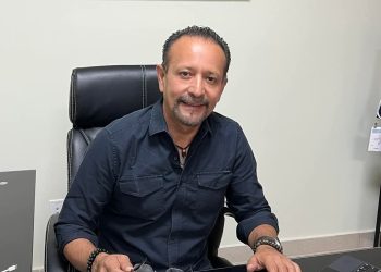 TRAS LAS HUELLAS Por Monserrath Villalejo Baeza