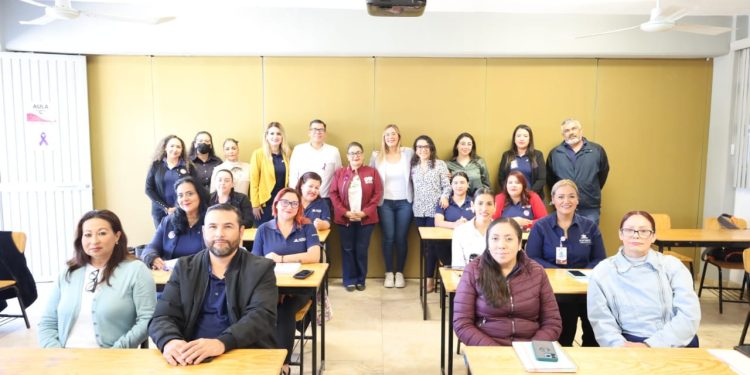 CONCLUYE EL INSTITUTO DE CAPACITACIÓN  CURSO SOBRE DEMOCRACIA FAMILIAR