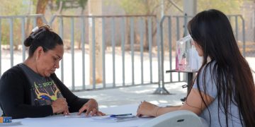 UABCS ENTREGA TÍTULOS Y GRADOS ACADÉMICOS A 187 EGRESADOS