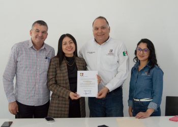 RECIBE LAURA LOPEZ PEREZ NOMBRAMIENTO COMO TITULAR DEL INSTITUTO SUDCALIFORNIANO DE LA JUVENTUD