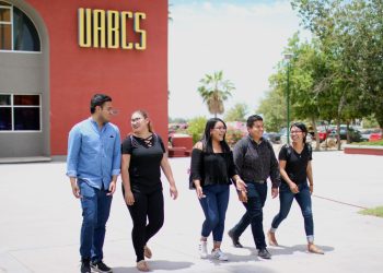 POR CERRAR EL PROCESO DE ADMISIÓN A LICENCIATURA EN LA UABCS