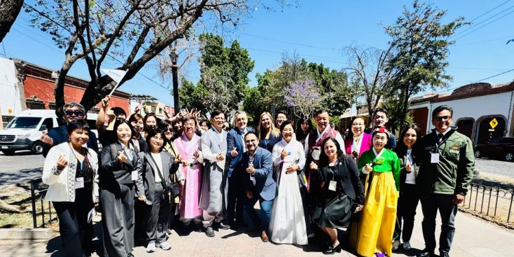 ESTUDIANTES DE ENFERMERÍA DE LA UABCS  FORTALECEN SU COMPROMISO SOCIAL CON  PRÁCTICAS COMUNITARIAS EN JARDÍN DE NIÑOS