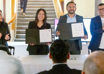 FORTALECE ISJ VÍNCULOS NACIONALES EN BENEFICIO DE LAS JUVENTUDES DE BCS