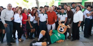 ENTREGA VMCC VEHÍCULOS , MEJORAMIENTO Y EQUIPAMIENTO ESCOLAR EN CONALEP POR 13 MDP