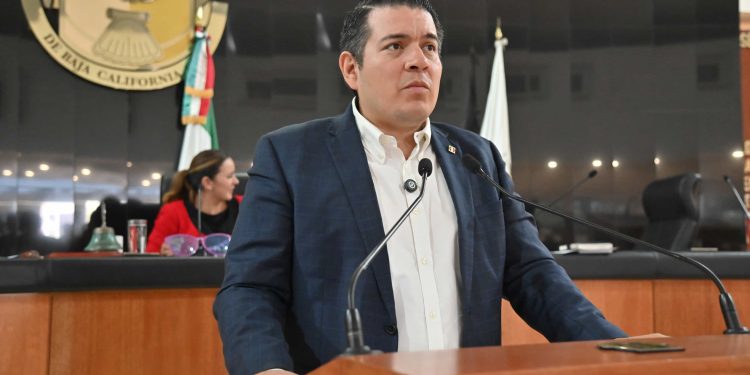 LLAMA FABRIZIO DEL CASTILLO A REFORZAR ESTRATEGIAS DE PREVENCIÓN PARA ERRADICAR RIESGOS A LA POBLACIÓN Y TURISTAS EN PLAYAS