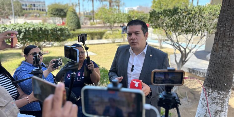 “PROPONE EL PRI TITULACIÓN GRATUITA PARA ESTUDIANTES UNIVERSITARIOS”: FABRIZIO DEL CASTILLO, PRESIDENTE ESTATAL DEL PRI BCS   