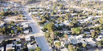 ENTREGA ALCALDE CHRISTIAN AGÚNDEZ OBRAS DE PAVIMENTACIÓN EN COLONIA VADO DE SANTA ROSA, EN SAN JOSÉ DEL CABO