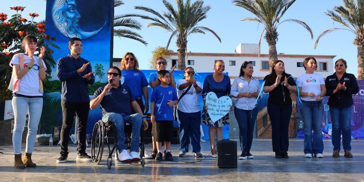 REALIZAN MARCHA EN SAN JOSÉ DEL CABO CON MOTIVO DEL DÍA MUNDIAL DE LA CONCIENTIZACIÓN SOBRE EL AUTISMO