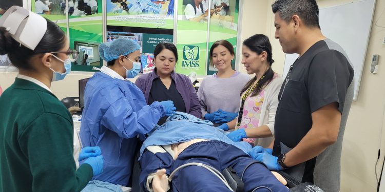 REALIZA IMSS BAJA CALIFORNIA SUR CURSO DE CUIDADO , ENFERMERÍA DE ACCESO VASCULARES Y TERAPIA DE INFUSIÓN