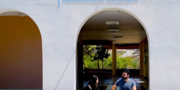 EL GOBERNADOR VÍCTOR CASTRO CONVOCA A FORTALECER ESTRATEGIAS PARA MANTENER EL LIDERAZGO LABORAL EN EL PAÍS