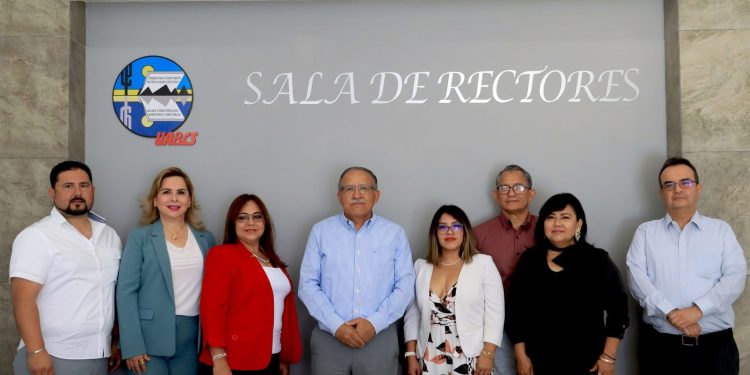 UABCS INSTALA COMITÉ DE CONTROL Y DESEMPEÑO  INSTITUCIONAL PARA FORTALECER EL SISTEMA DE CONTROL INTERNO UNIVERSITARIO
