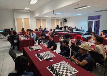 “CADA JUGADA CUENTA” PLÁTICA PREVENTIVA BRINDADA POR LA PGJE A PARTICIPANTES DEL 4º TORNEO DE AJEDREZ