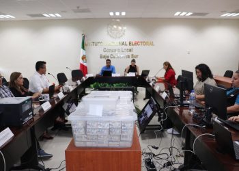 REALIZA EL INE EN BAJA CALIFORNIA SUR LA DESTRUCCIÓN DE MÁS DE 10 MIL FORMATOS DE CREDENCIAL PARA VOTAR CON FOTOGRAFÍA