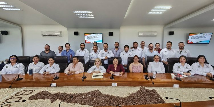 INJUVE LOS CABOS IMPULSA EL PROGRAMA “ CINE EN TU COLONIA