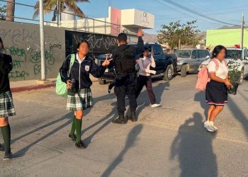 INJUVE LOS CABOS IMPULSA EL PROGRAMA “ CINE EN TU COLONIA