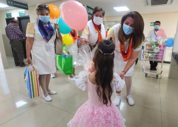 VOLUNTARIADO DEL IMSS BAJA CALIFORNIA SUR LLEVA ALEGRÍA A NIÑOS Y NIÑAS
