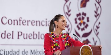 RECONOCE LA PRESIDENTA CLAUDIA SHEINBAUM AL GOBERNADOR DE BCS POR LA REAPERTURA DEL CAMINO COSTERO DE CABO DEL ESTE   