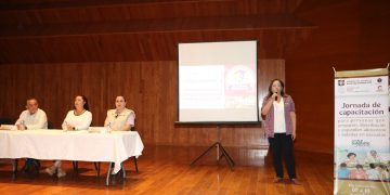 ENTREGA VMCC VEHÍCULOS , MEJORAMIENTO Y EQUIPAMIENTO ESCOLAR EN CONALEP POR 13 MDP