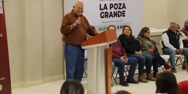 ENTREGA CASTRO COSIÓ DOS NUEVOS CENTROS CÍVICOS EN COMONDU CON INVERSIÓN DE 16 MDP