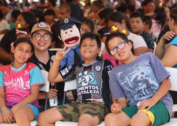 FESTEJA GAB DE LA SGG A NIÑAS Y NIÑOS DE AMPLIACIÓN VISTA HERMOSA EN LA PAZ