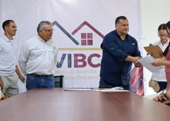 SE REÚNE SECRETARIO GENERAL DE GOBIERNO CON GRUPO MADRUGADORES DE LOS CABOS