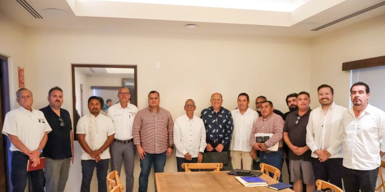 ENCABEZA SAUL GONZÁLEZ REUNIÓN PARA ESTABLECER MEDIDAS EN BENEFICIO DE LA MOVILIDAD Y EL SERVICIO DEL TRANSPORTE