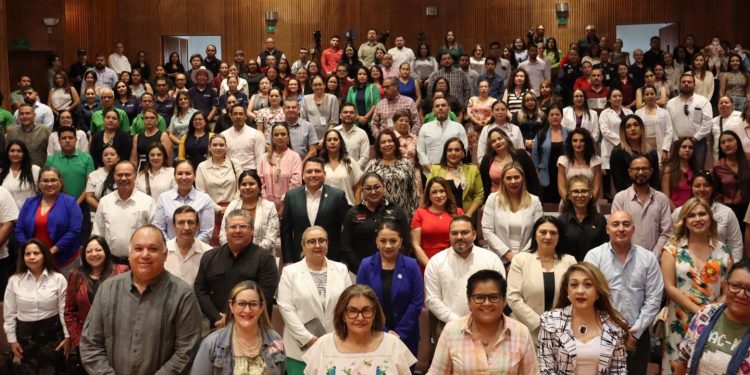 IMPULSA GOBIERNO DE BCS POLÍTICAS PÚBLICAS  CON ENFOQUE EN LA NIÑEZ Y ADOLESCENCIA