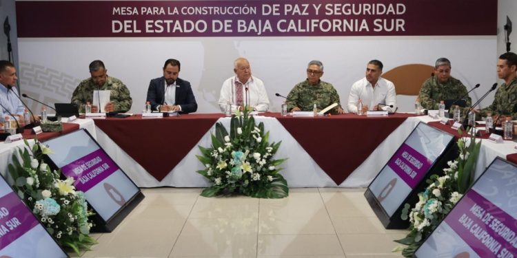 REFUERZAN LA COORDINACIÓN INTERINSTITUCIONAL PARA GARANTIZAR LA SEGURIDAD Y PAZ EN BAJA CALIFORNIA SUR
