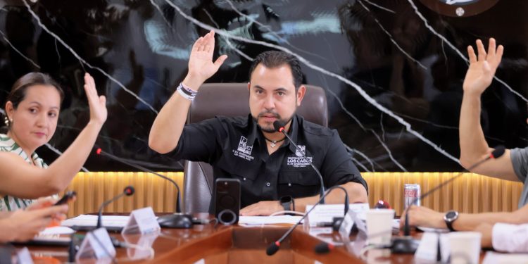 XV AYUNTAMIENTO DE LOS CABOS TRABAJA EN ACTUALIZACIÓN DEL POEL