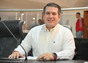 RECONOCE EL DIPUTADO FABRIZIO DEL CASTILLO EL TRABAJO DE LAS Y LOS TRABAJADORES DEL CONGRESO DEL ESTADO