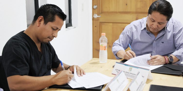 CELEBRAN DÍA DE LAS MADRES EN CASA DE DÍA DE LA COLONIA LOS CANGREJOS EN CABO SAN LUCAS