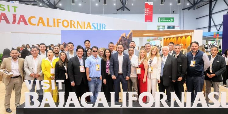 TIANGUIS TURÍSTICO EL LUGAR PROPICIO PARA EXHIBIR AL MUNDO LA GRANDEZA DE LOS CABOS