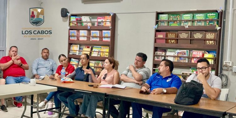 PARTICIPA AYUNTAMIENTO DE LOS CABOS EN REUNION DE DELEGADOS SINDICALES DEL SNTE REGIÓN 4
