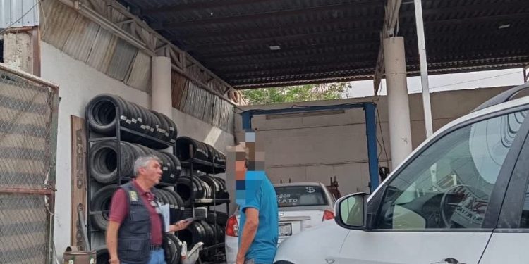 ATIENDEN EN LOS CABOS DENUNCIAS POR QUEMA DE BASURA EN VIA PÚBLICA