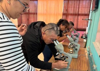 UABCS IMPULSA LA CIENCIA EN COMUNIDADES RURALES CON VISITA A PRIMARIA DE SAN ANTONIO
