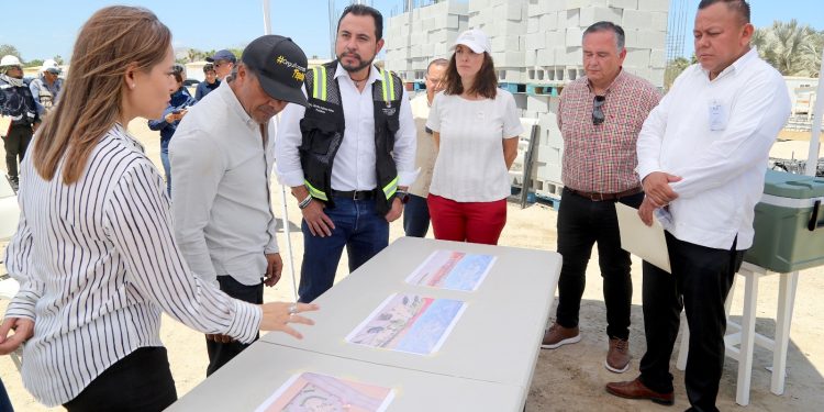 ENCABEZA CHRISTIAN AGUNDEZ SESIÓN PARA AVANZAR EN LA RECUPERACIÓN DEL ESTERO DE SAN JOSÉ DEL CABO