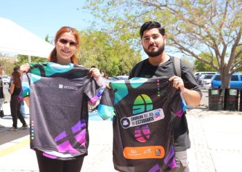 ENTREGA INSUDE KITS DEPORTIVOS PARA LA “CARRERA DEL ESTUDIANTE 5KM”