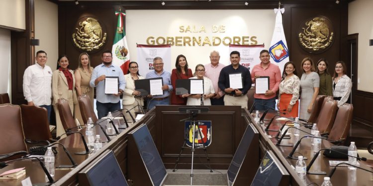 FIRMAN ACUERDO PARA ASEGURAR EL ACCESO DE PROGRAMAS ALIMENTARIOS DEL SEDIF A GRUPOS PRIORITARIOS
