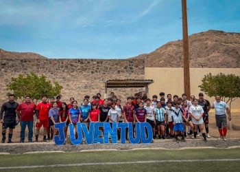 CELEBRAN ENCUENTROS DEPORTIVOS EN MULEGÉ POR EL DÍA DEL ESTUDIANTE Y EL DÍA DEL MAESTRO