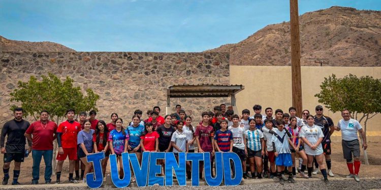 CELEBRAN ENCUENTROS DEPORTIVOS EN MULEGÉ POR EL DÍA DEL ESTUDIANTE Y EL DÍA DEL MAESTRO