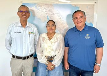 FIRMAN ESCRITURAS PARA CONSTRUCCIÓN DEL CENTRO DE ATENCIÓN INTEGRAL A MUJERES EN CABO SAN LUCAS