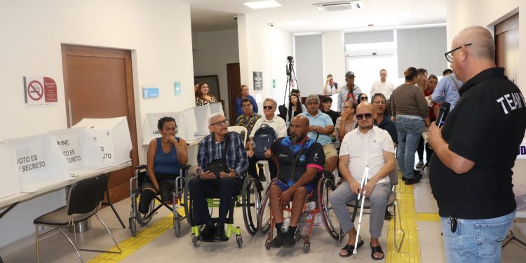 REALIZA INE BCS DEMOSTRACIÓN DE VOTACIÓN CON ENFOQUE INCLUSIVO