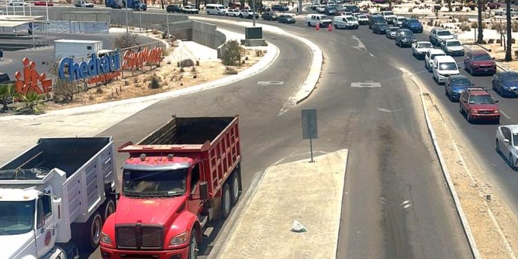 SUPERVISIÓN PERMANENTE A OBRA DE PASO A DESNIVEL GLORIETA FONATUR
