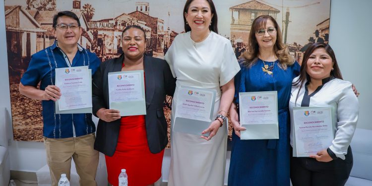 EDITH AGUILAR PARTICIPA COMO PONENTE EN EL FORO “MEMORIA HISTÓRICA DE LA PARIDAD EN BAJA CALIFORNIA SUR”