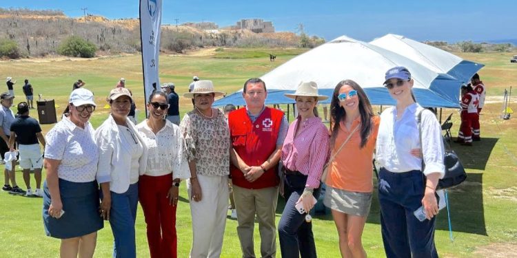INAUGURAN XXIX TORNEO DE GOLF EN BENEFICIO DE CRUZ ROJA EN LOS CABOS