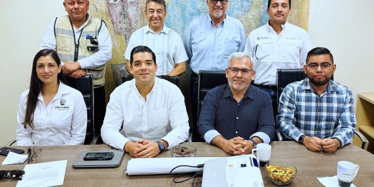 CONCLUYE ENTREGA DE MIL AMBULANCIAS PARA FORTALECER TRASLADOS EN UNIDADES MÉDICAS  Y HOSPITALES DEL IMSS EN TODO EL PAÍS