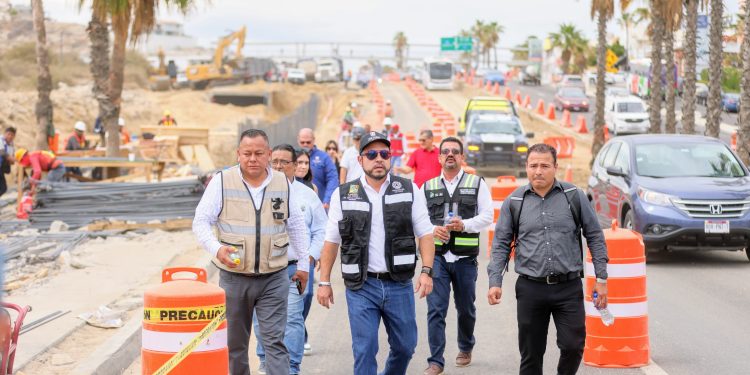 CON RECORRIDOS DE SUPERVISIÓN EN GLORIETA DE FONATUR CULMINÓ REUNIÓN DE MESA DE MOVILIDAD